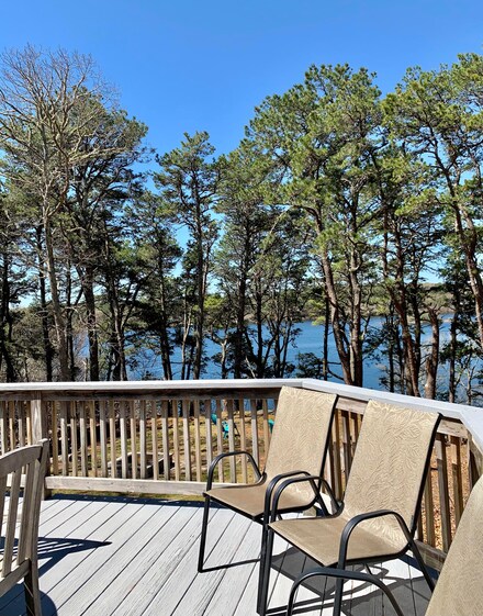 130 Areys Ln, Orleans, MA 02653