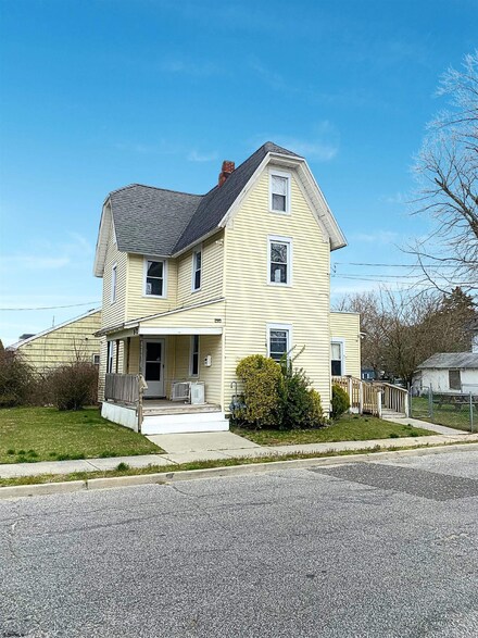 832 N Main St, Pleasantville, NJ 08232