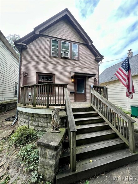 310 Gold St, Buffalo, NY 14206