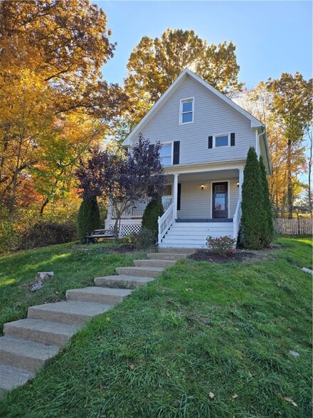2777 Old Plank Rd, New Castle, PA 16105