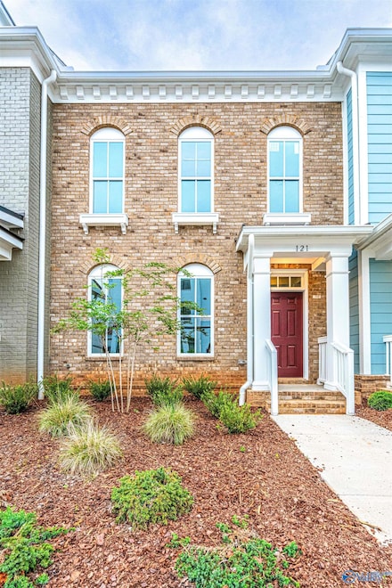 121 Iberville St, Madison, AL 35768