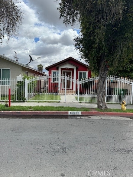 10832 Gorman Ave, Los Angeles, CA 90059