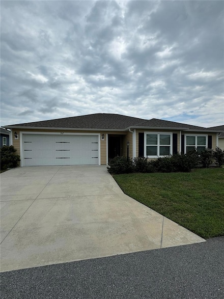 747 Barron Place, Wildwood, FL 34785