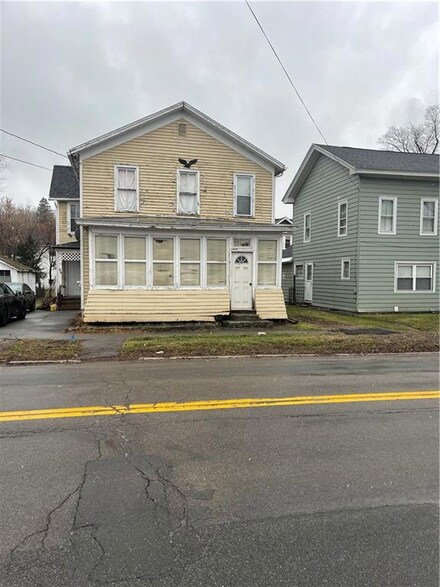 9163 Old State Route 31, Lyons, NY 14489 | Homes.com