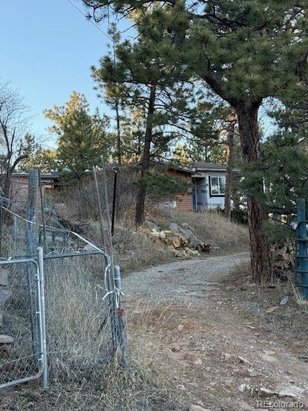 433 Gunn Ave, Berthoud, CO 80513