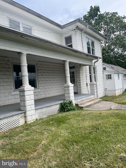 531 Graystone Rd, Manheim, PA 17545