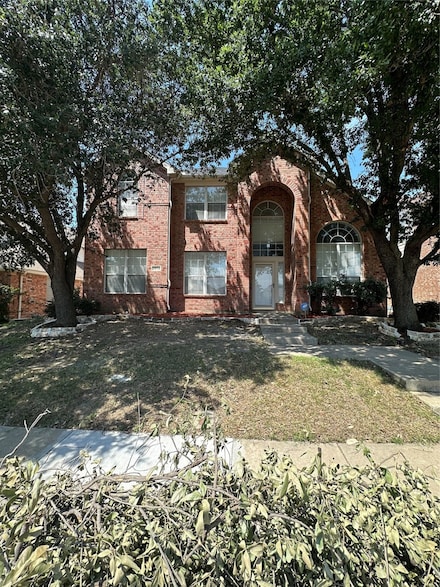 2013 Terence Ln, Lewisville, TX 75067