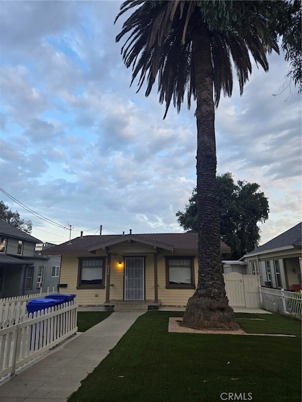 430 E Arrow Hwy, Upland, CA 91786