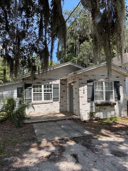 724 Carpenter St, Brunswick, GA 31520