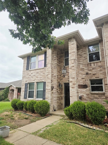 1324 Cherokee Rose Ln, Burleson, TX 76028
