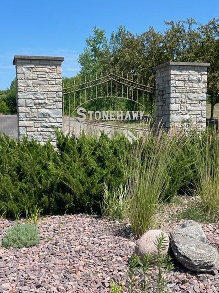 8225 Davis St, Loretto, MN 55357