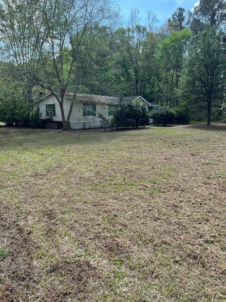 166 Fishburn Rd, Ridgeville, SC 29472