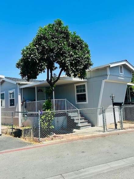655 S 34th St Unit 15, San Jose, CA 95116