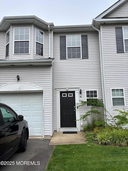 13 Esplanade Way, Bayville, NJ 08721