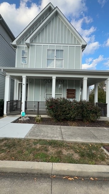 758 Cottage Park Dr, Nashville, TN 37207