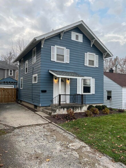 3624 Webster St, Fort Wayne, IN 46807