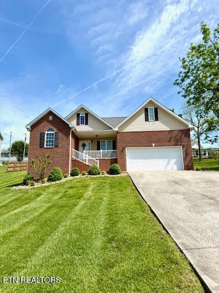 217 Loomis St, Tellico Plains, TN 37385