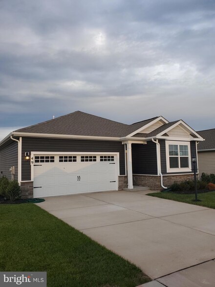 72 Chokeberry Way, Gettysburg, PA 17325