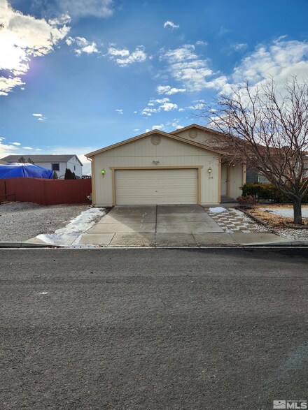 17758 Fiesta Ct, Reno, NV 89508
