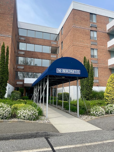 50 Birdseye St Unit 406, Stratford, CT 06615