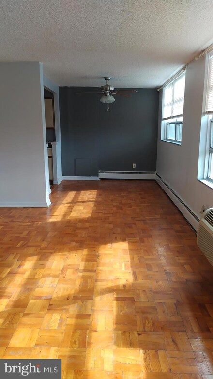 1030 E Lancaster Ave Unit 904, Bryn Mawr, PA 19010