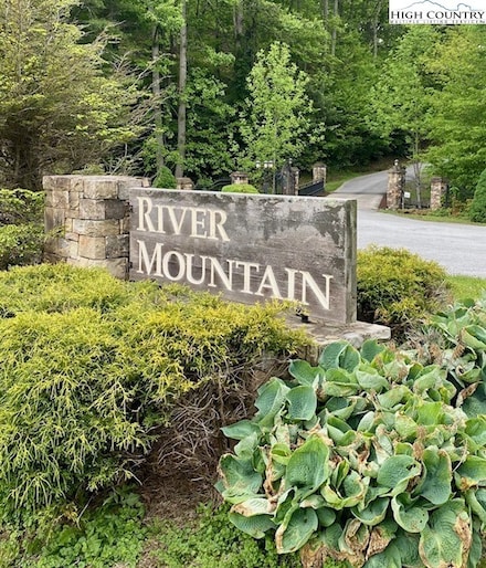 TBD White Pine Cir, Elk Park, NC 28622