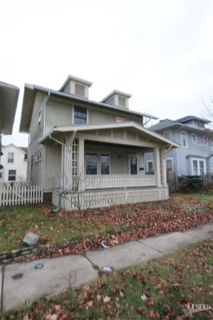 1105 W Packard Ave, Fort Wayne, IN 46807