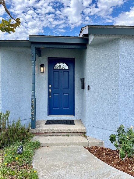 4849 W 136th St, Hawthorne, CA 90250
