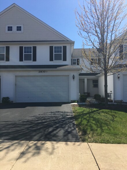 2830 Cattail Ct Unit D, Wauconda, IL 60084