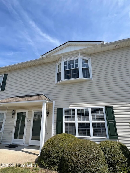 2355 Vineyard Dr Unit F8, Winterville, NC 28590