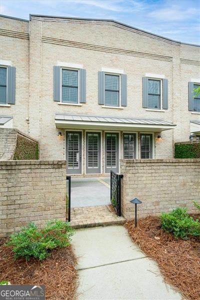 130 Forrest Alley, Roswell, GA 30075