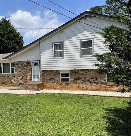 3063 Claiborne Dr, Duluth, GA 30096