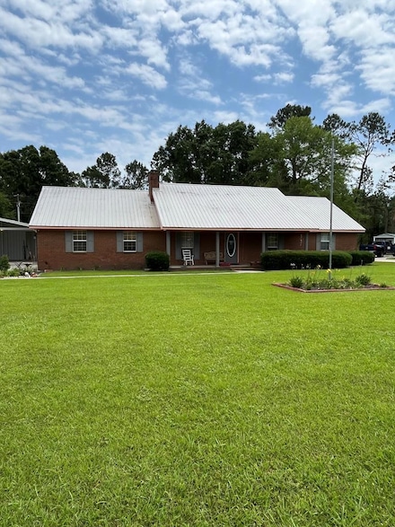 133 English St, Douglas, GA 31535