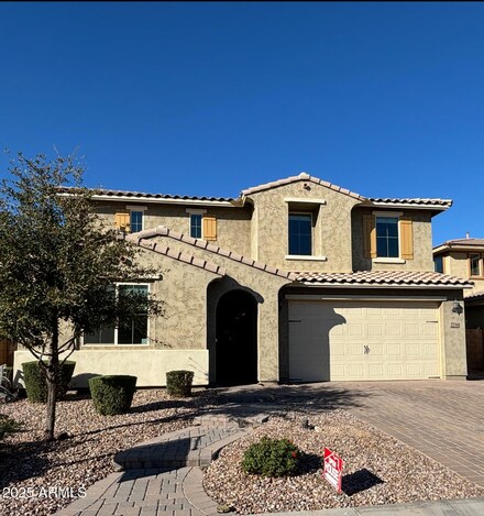 2738 E Cherry Hill Dr, Gilbert, AZ 85298