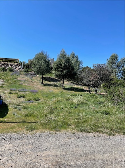 5005 Schooner Ct, Kelseyville, CA 95451