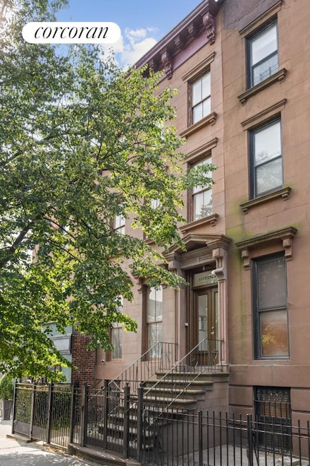 130 Greene Ave, Brooklyn, NY 11238