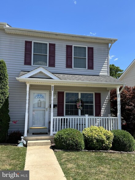 233 Sixth St, Luray, VA 22835