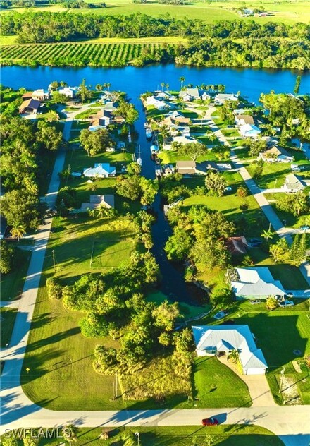 2231 Safe Harbour Ct Unit 76, Alva, FL 33920