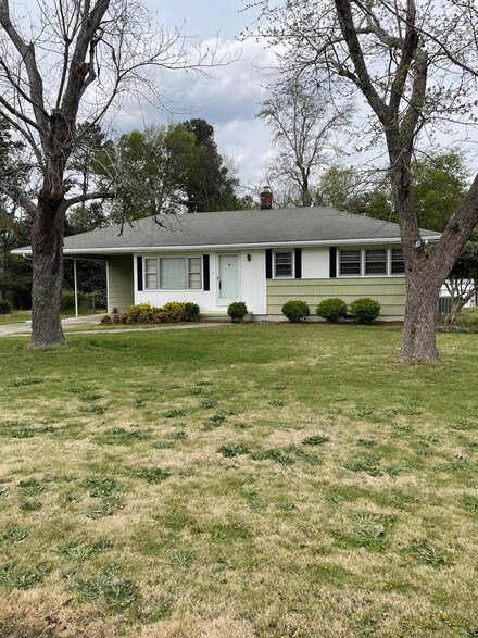 318 Audubon Cir, North Augusta, SC 29841