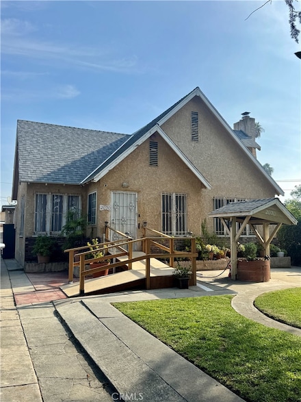 2070 El Sereno Ave, Pasadena, CA 91103