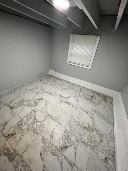 6508 Winchester Ave, Ventnor City, NJ 08406