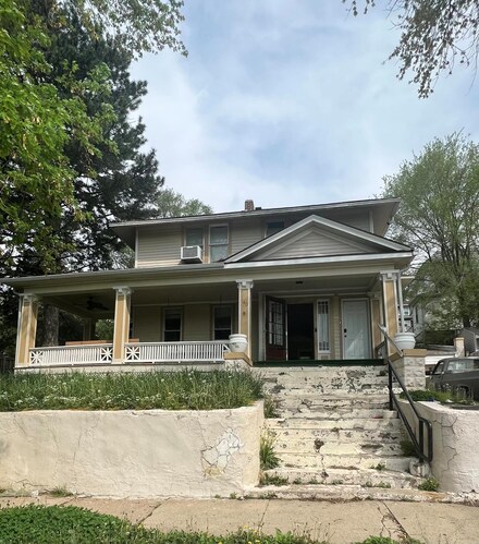 140 Grant St, Council Bluffs, IA 51503