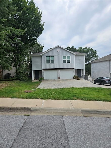 2483 N Brophy Ave, Fayetteville, AR 72703