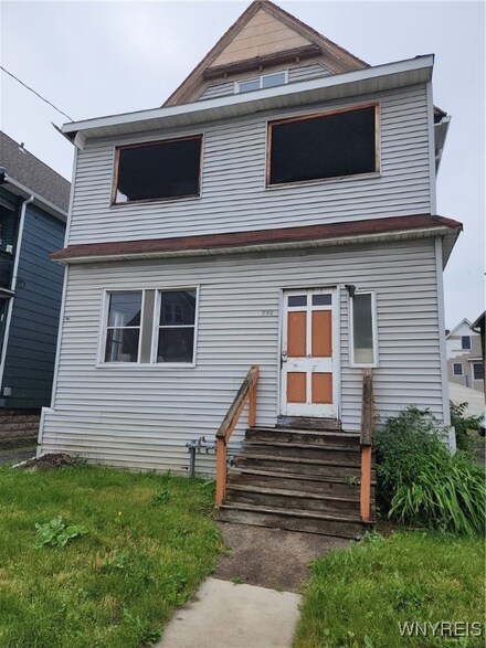 114 Edson St, Buffalo, NY 14210
