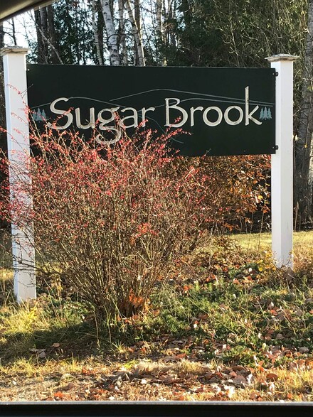 28 Brook View Rd, Newport, NH 03773