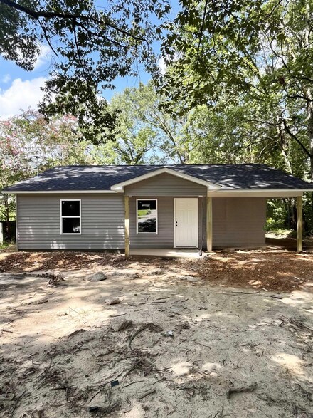 1324 Maple St, Malvern, AR 72104