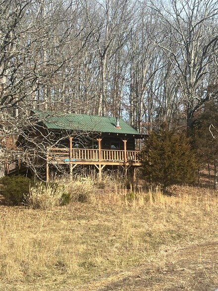 19470 Private Drive 3469, Saint James, MO 65559