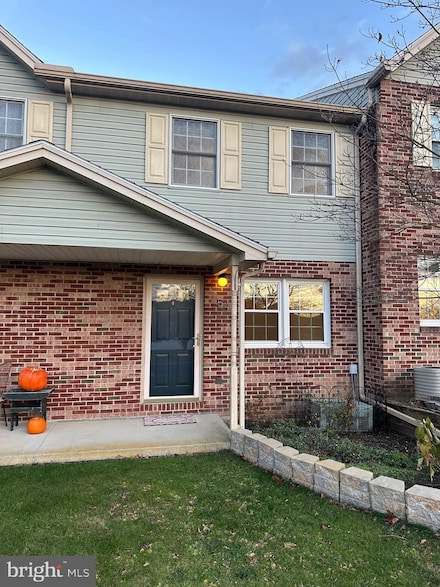 54 Greenfield Dr, Reedsville, PA 17084