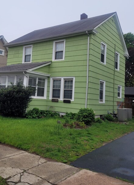 698 2nd Ave, West Haven, CT 06516