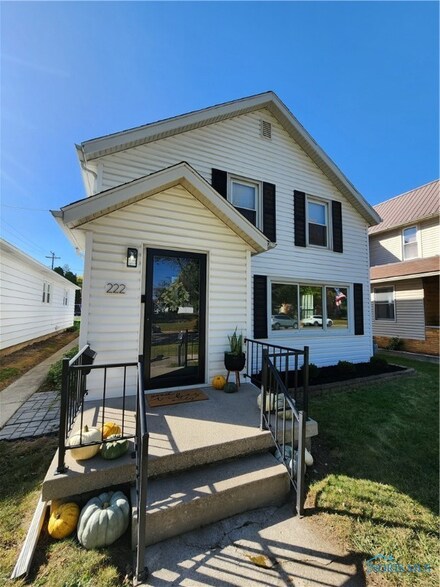222 N 7th St, Upper Sandusky, OH 43351